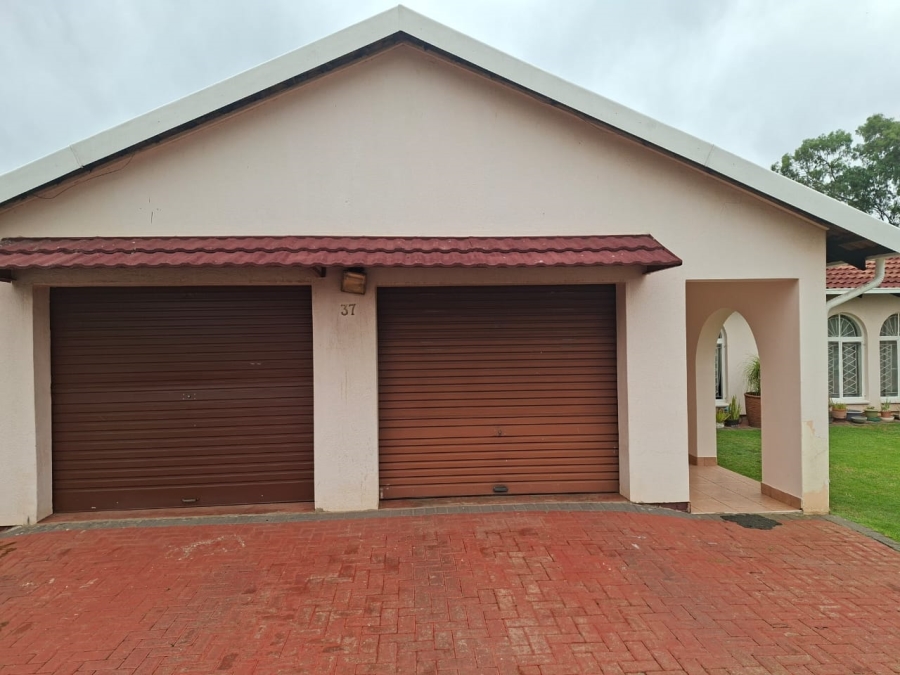 3 Bedroom Property for Sale in Bakerton Gauteng
