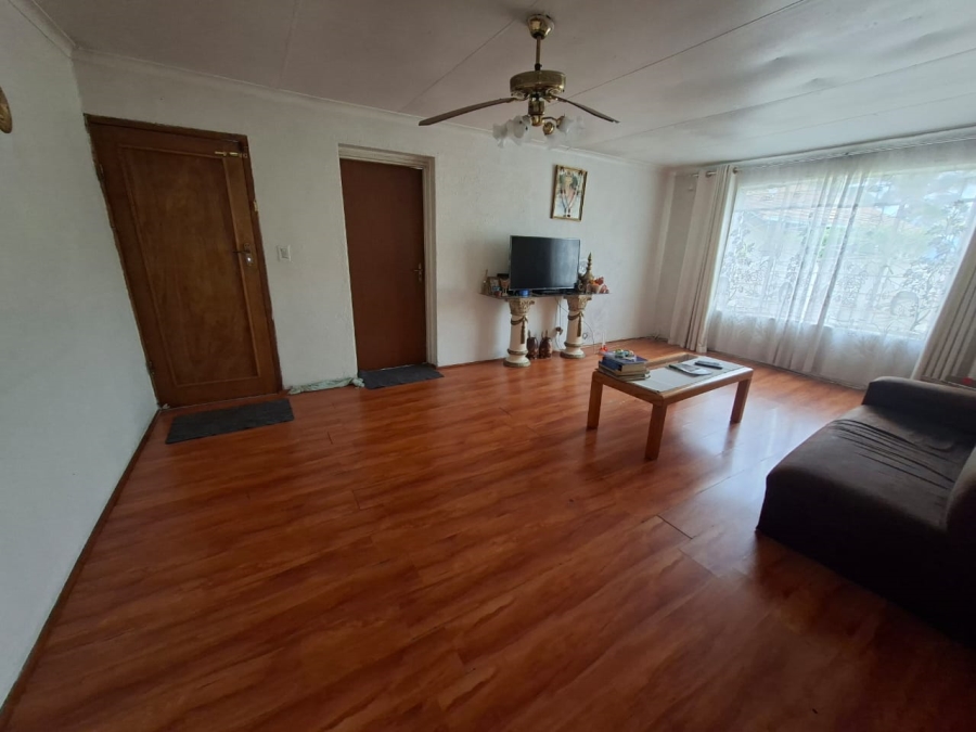 3 Bedroom Property for Sale in Bakerton Gauteng