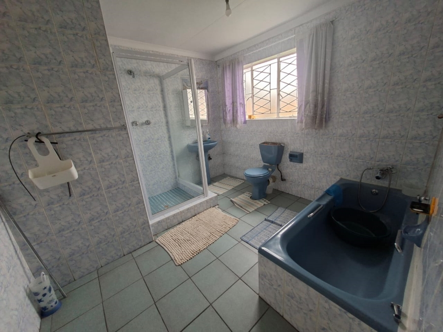 3 Bedroom Property for Sale in Bakerton Gauteng