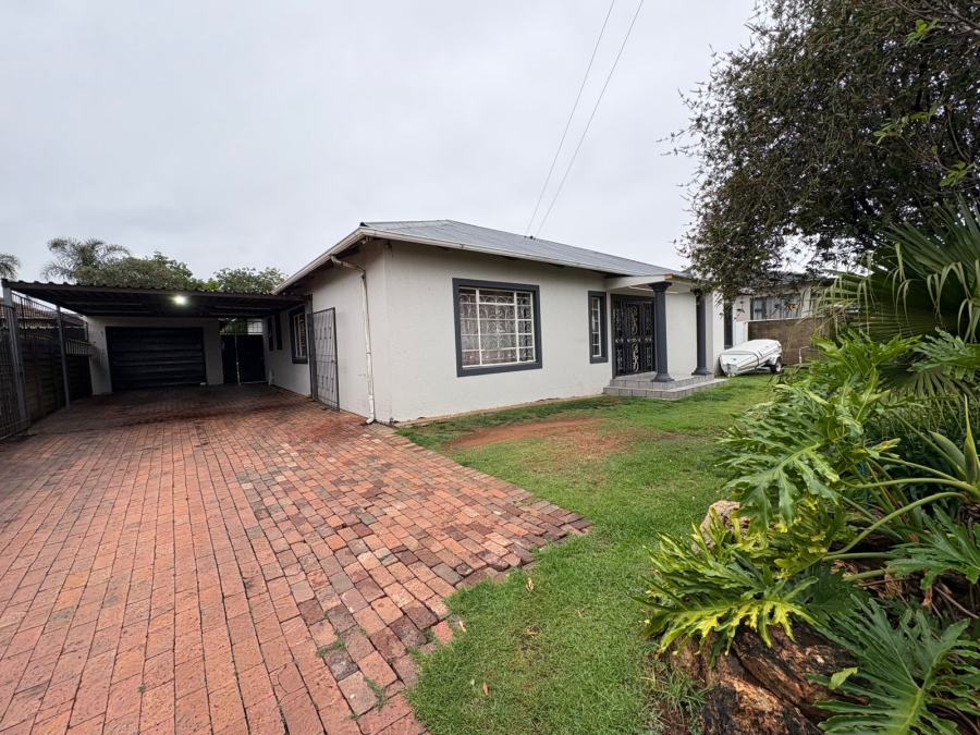 3 Bedroom Property for Sale in Sunnyridge Gauteng