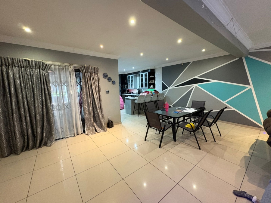 3 Bedroom Property for Sale in Sunnyridge Gauteng
