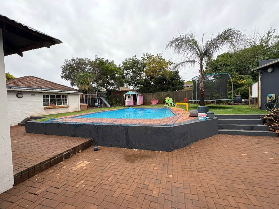 3 Bedroom Property for Sale in Sunnyridge Gauteng