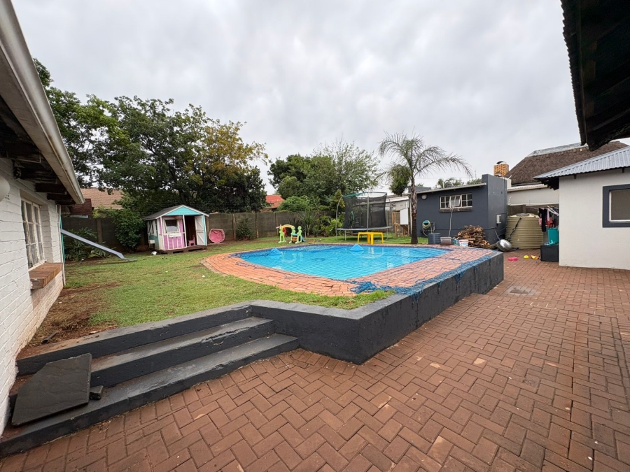 3 Bedroom Property for Sale in Sunnyridge Gauteng
