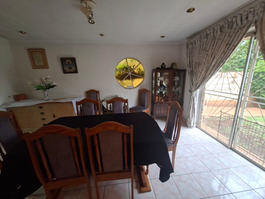 4 Bedroom Property for Sale in Bakerton Gauteng