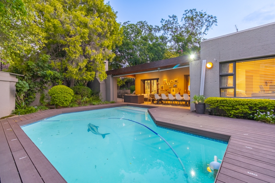 4 Bedroom Property for Sale in Lonehill Gauteng