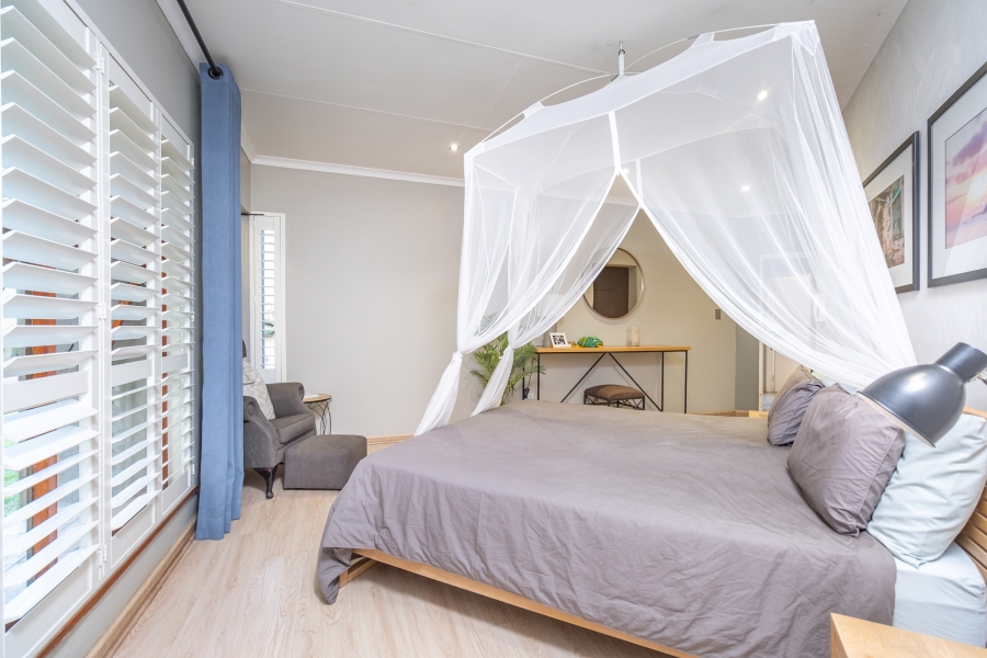 4 Bedroom Property for Sale in Lonehill Gauteng