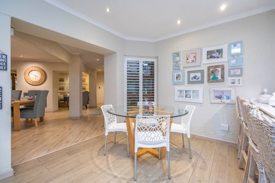 4 Bedroom Property for Sale in Lonehill Gauteng