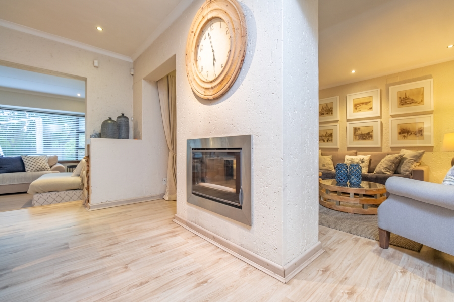 4 Bedroom Property for Sale in Lonehill Gauteng