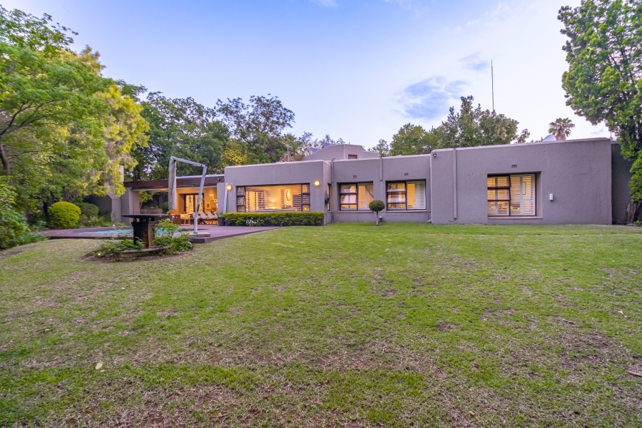 4 Bedroom Property for Sale in Lonehill Gauteng