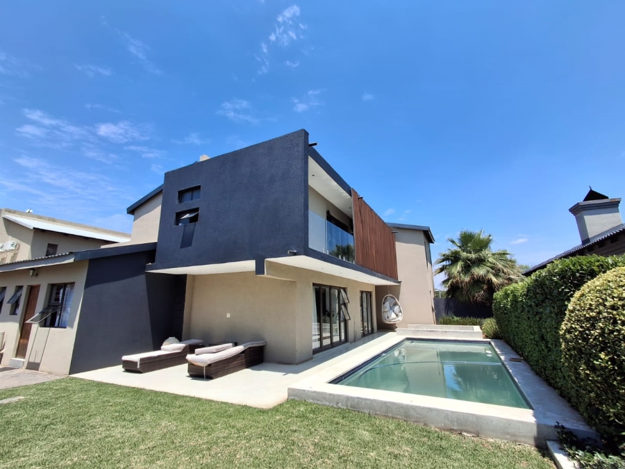 3 Bedroom Property for Sale in Theresa Park Gauteng