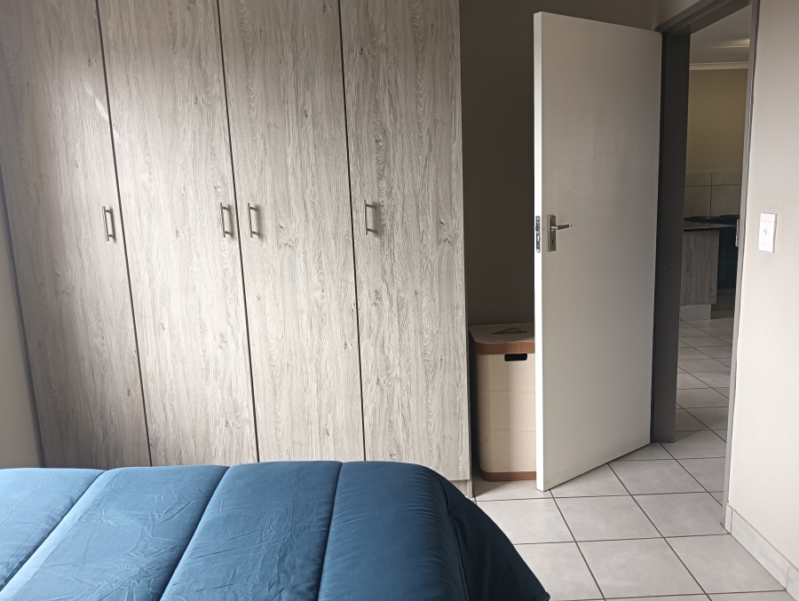 2 Bedroom Property for Sale in Heuweloord Gauteng