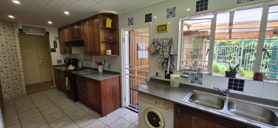4 Bedroom Property for Sale in Doringkloof Gauteng