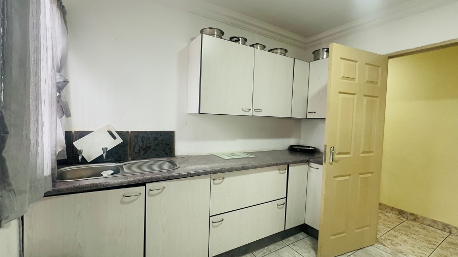 2 Bedroom Property for Sale in Tsakane Ext 5 Gauteng