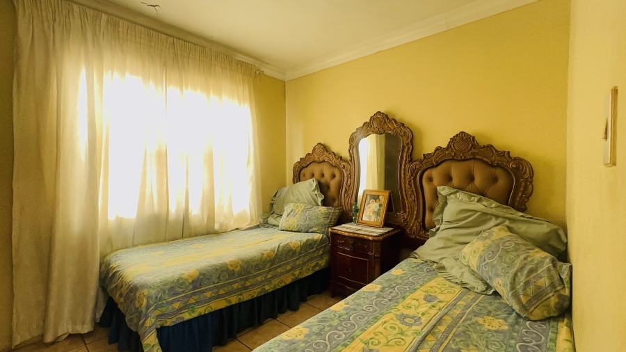 2 Bedroom Property for Sale in Tsakane Ext 5 Gauteng