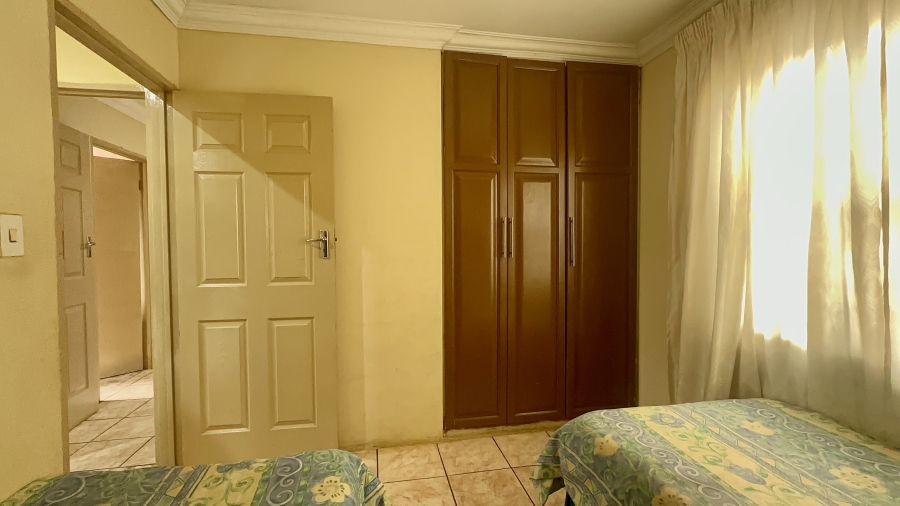 2 Bedroom Property for Sale in Tsakane Ext 5 Gauteng