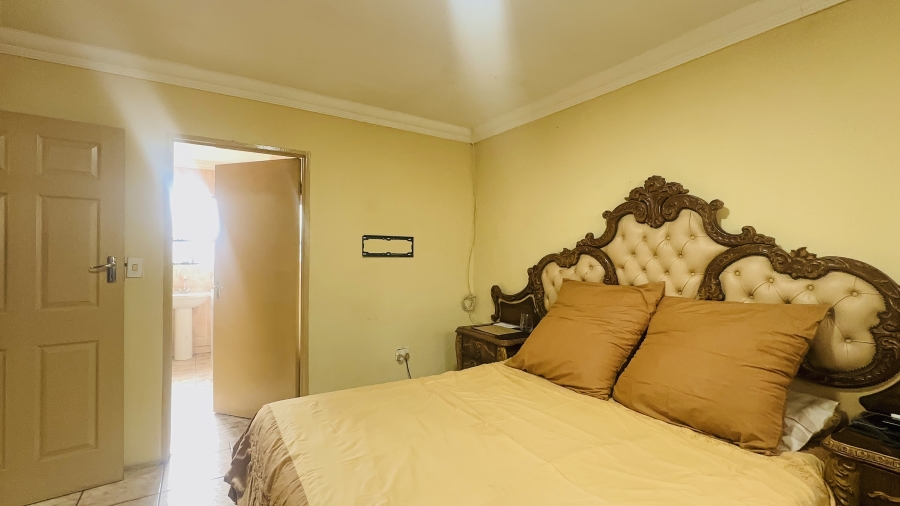 2 Bedroom Property for Sale in Tsakane Ext 5 Gauteng