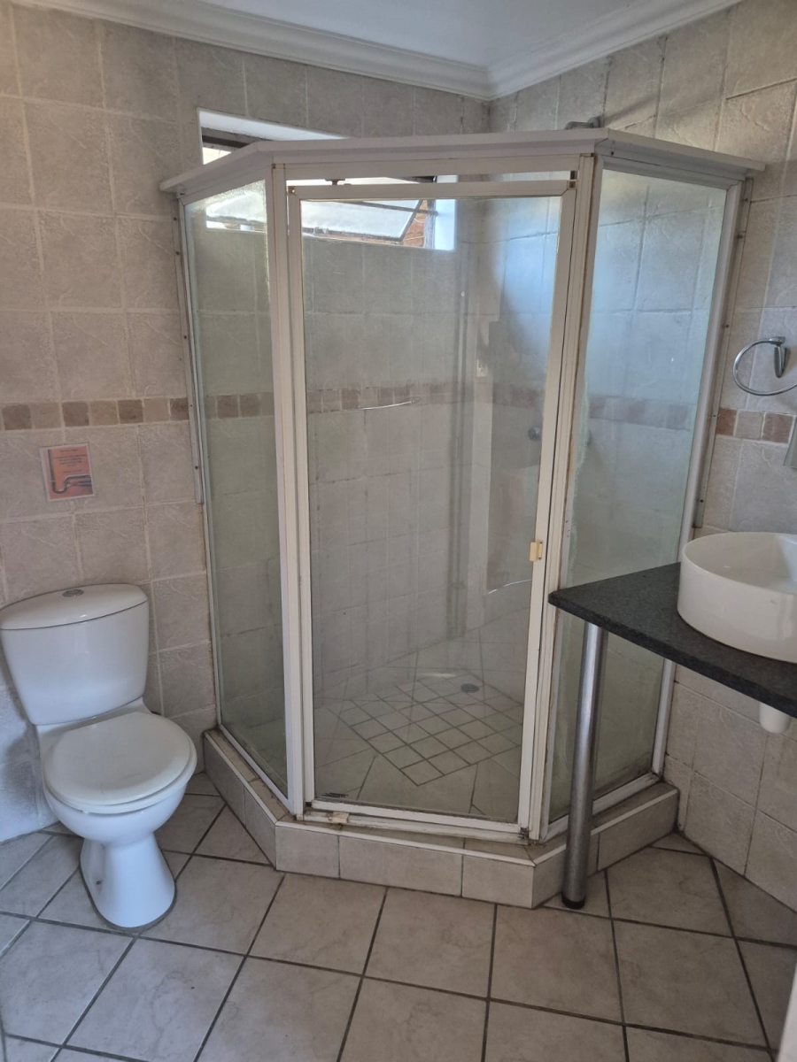 To Let 1 Bedroom Property for Rent in President Park Gauteng