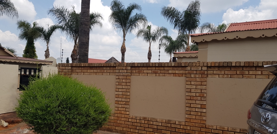 3 Bedroom Property for Sale in Dal Fouche Gauteng