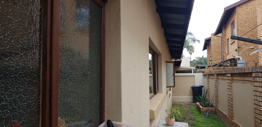 3 Bedroom Property for Sale in Dal Fouche Gauteng