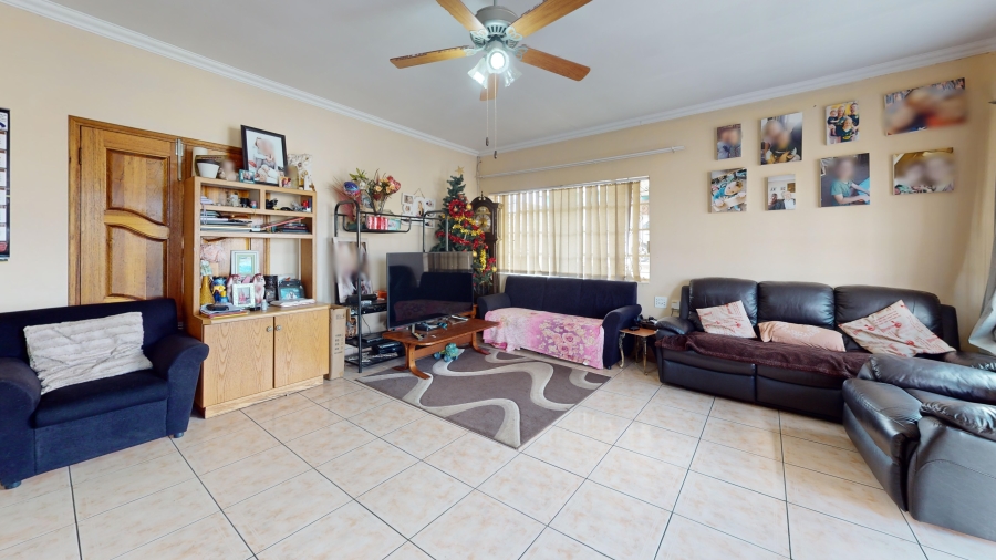 5 Bedroom Property for Sale in Primrose Gauteng