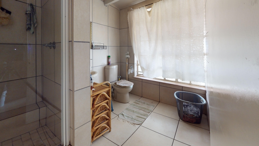 5 Bedroom Property for Sale in Primrose Gauteng