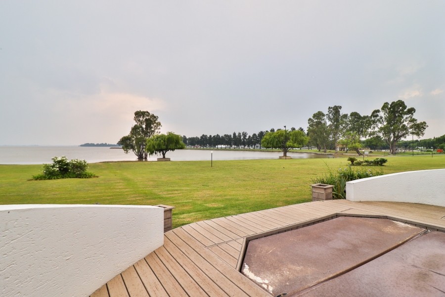4 Bedroom Property for Sale in Vaal Marina Gauteng