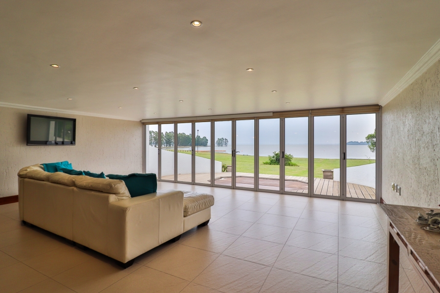 4 Bedroom Property for Sale in Vaal Marina Gauteng