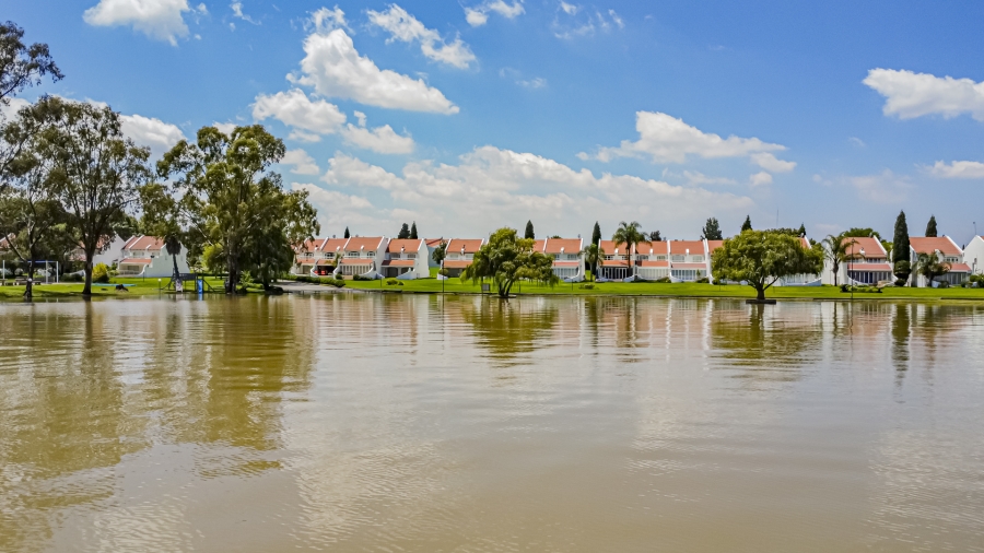 4 Bedroom Property for Sale in Vaal Marina Gauteng