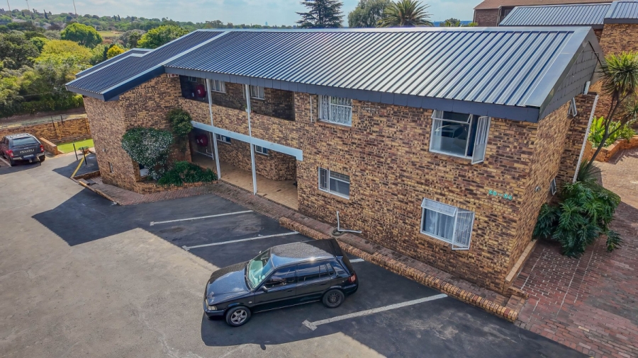 2 Bedroom Property for Sale in Eastleigh Gauteng