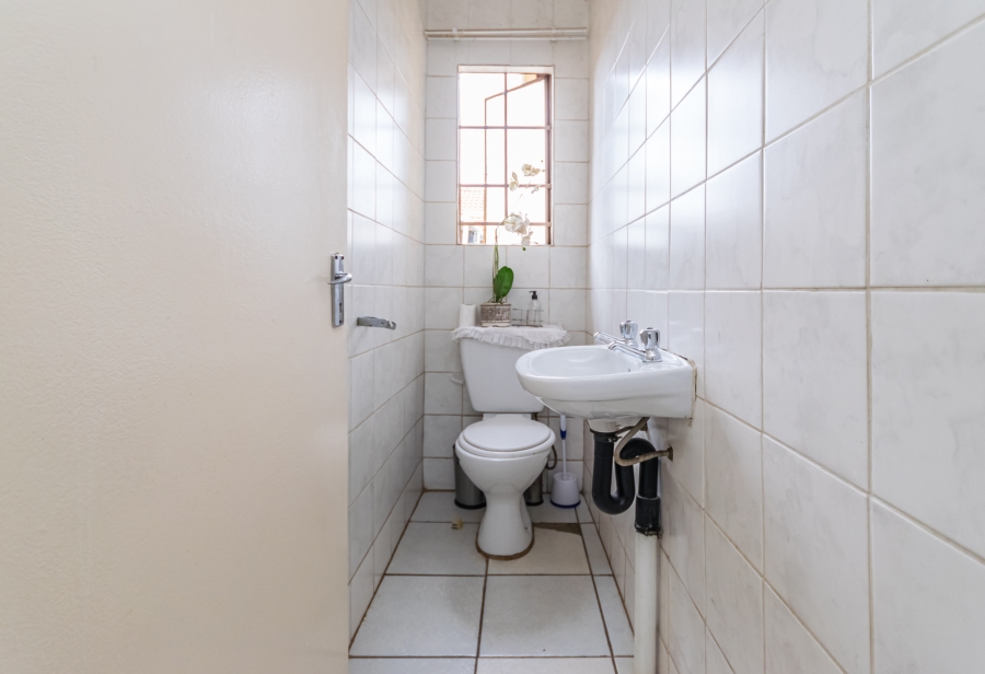 3 Bedroom Property for Sale in Cosmo City Gauteng