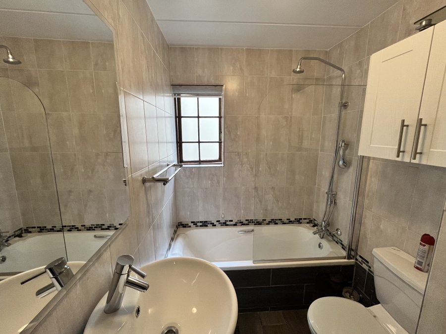 3 Bedroom Property for Sale in Bedfordview Gauteng