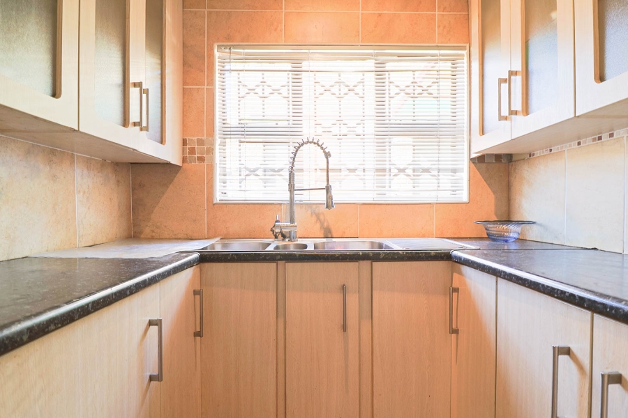 4 Bedroom Property for Sale in Selcourt Gauteng