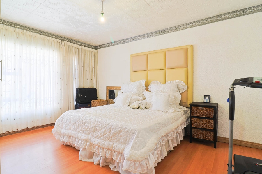 4 Bedroom Property for Sale in Selcourt Gauteng