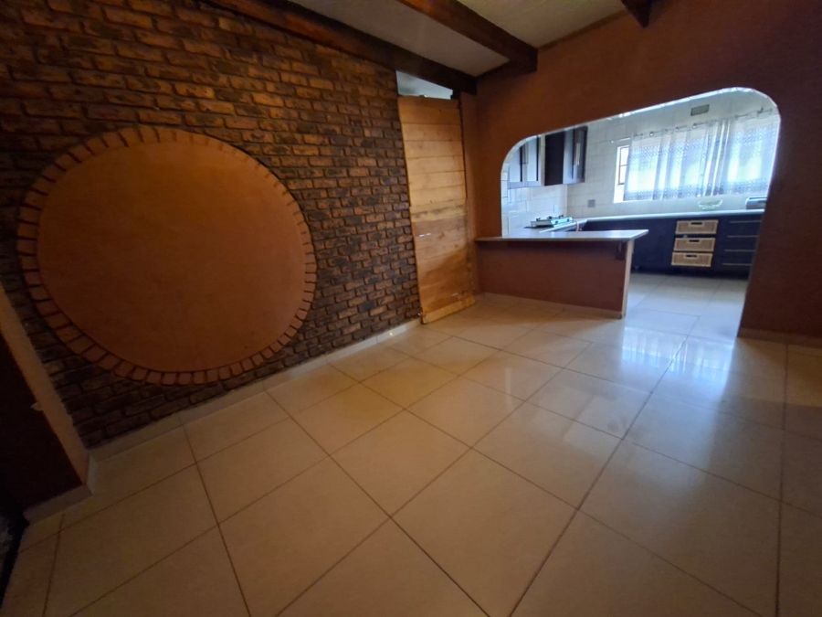 4 Bedroom Property for Sale in Dalpark Gauteng