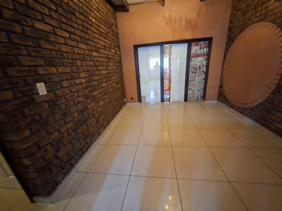 4 Bedroom Property for Sale in Dalpark Gauteng