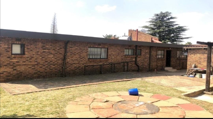 4 Bedroom Property for Sale in Dalpark Gauteng