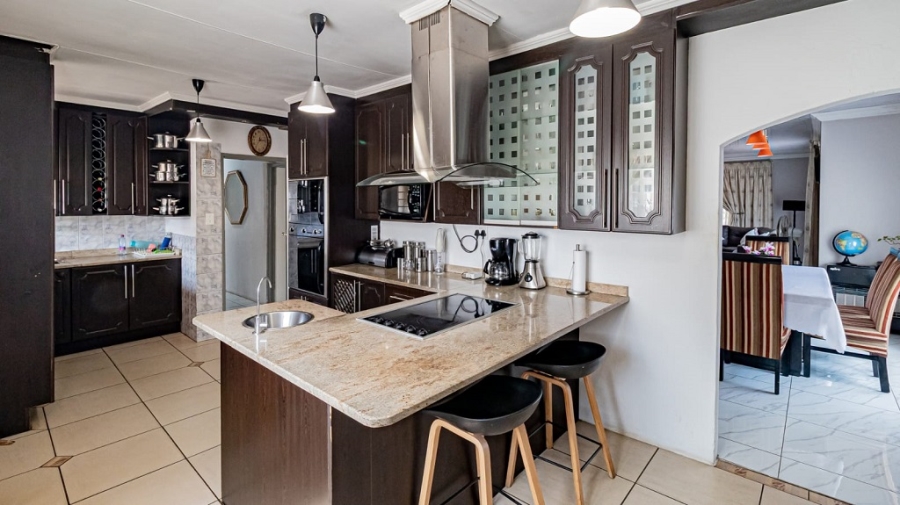 4 Bedroom Property for Sale in Eden Park Gauteng