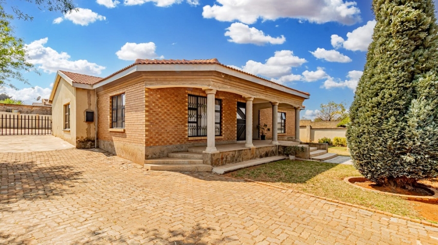 4 Bedroom Property for Sale in Eden Park Gauteng