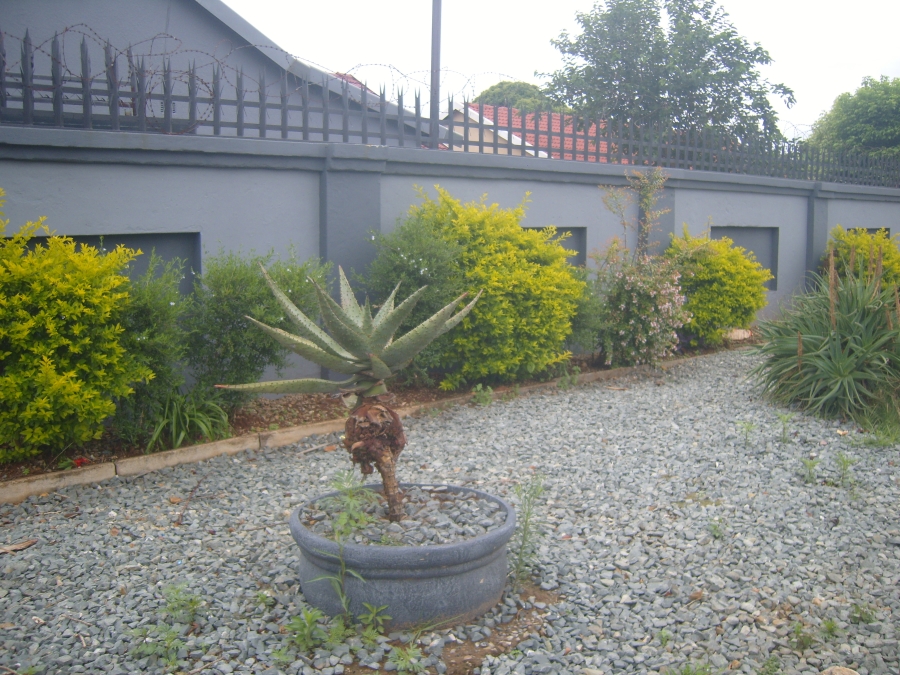 4 Bedroom Property for Sale in Mayberry Park Gauteng