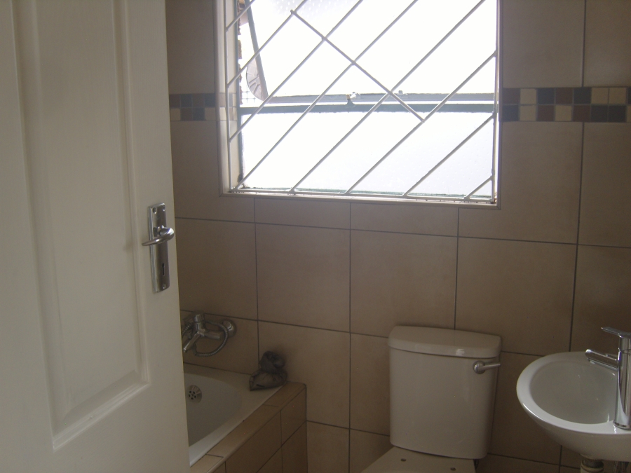 4 Bedroom Property for Sale in Mayberry Park Gauteng