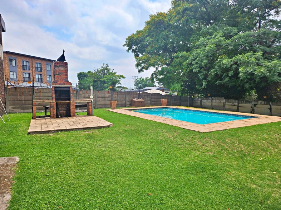 3 Bedroom Property for Sale in Birchleigh Gauteng
