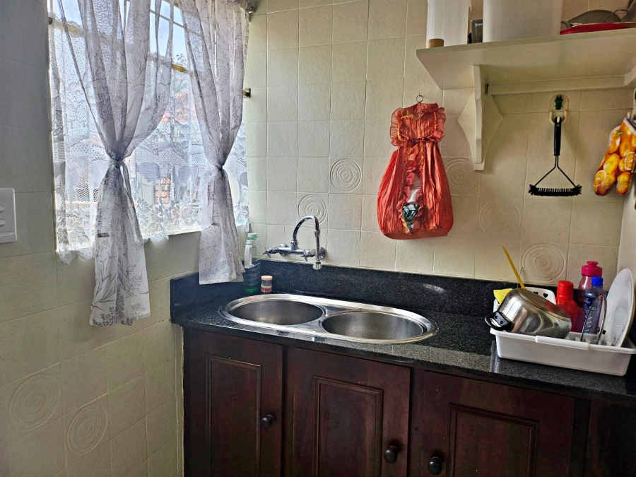 3 Bedroom Property for Sale in Birchleigh Gauteng