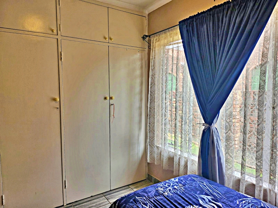 3 Bedroom Property for Sale in Birchleigh Gauteng