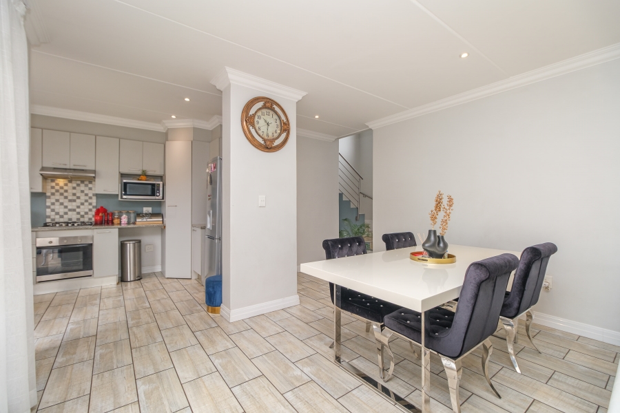 To Let 3 Bedroom Property for Rent in Noordhang Gauteng