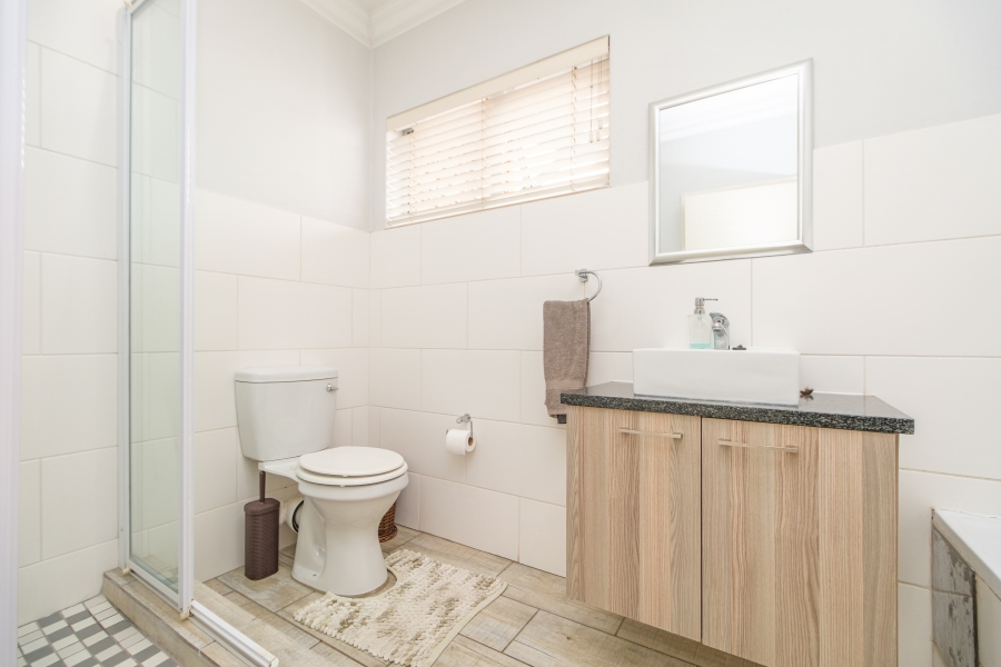 To Let 3 Bedroom Property for Rent in Noordhang Gauteng