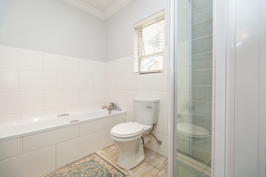 To Let 3 Bedroom Property for Rent in Noordhang Gauteng