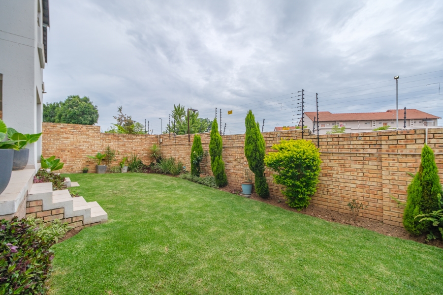 To Let 3 Bedroom Property for Rent in Noordhang Gauteng