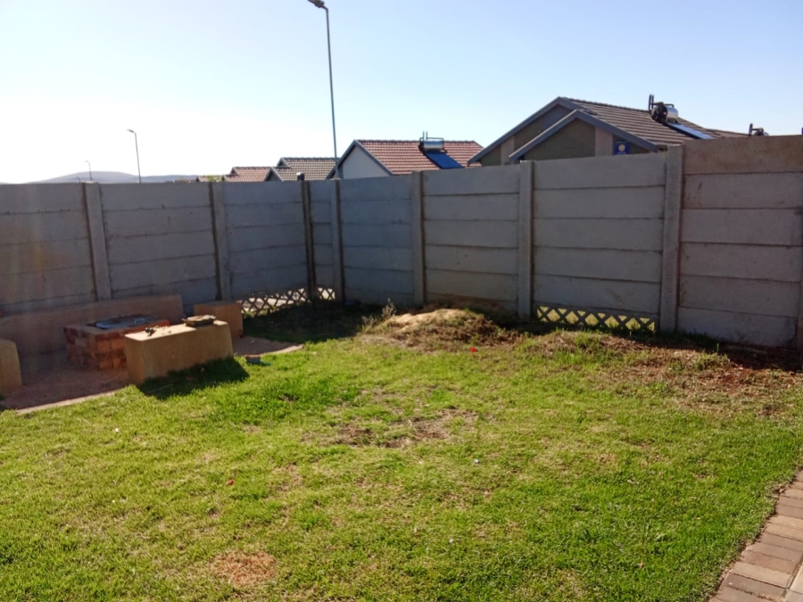 To Let 3 Bedroom Property for Rent in Sky City Gauteng