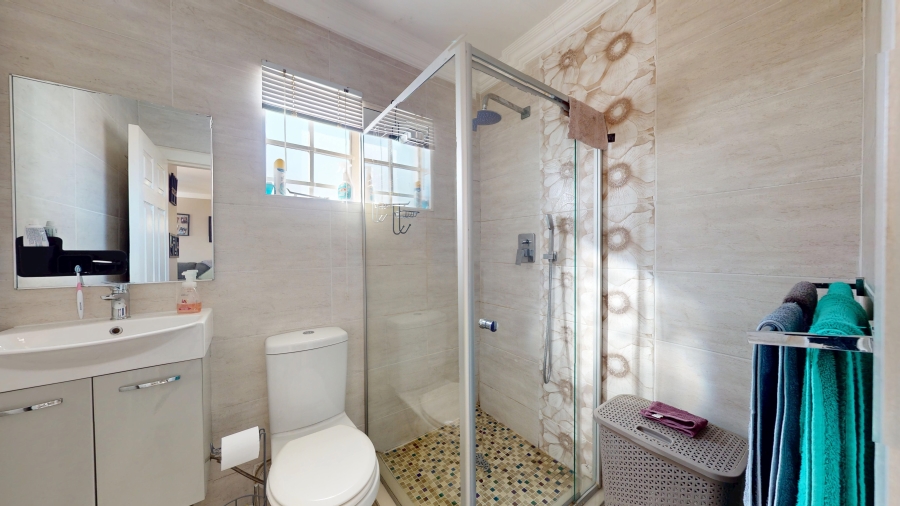 2 Bedroom Property for Sale in Beyers Park Gauteng