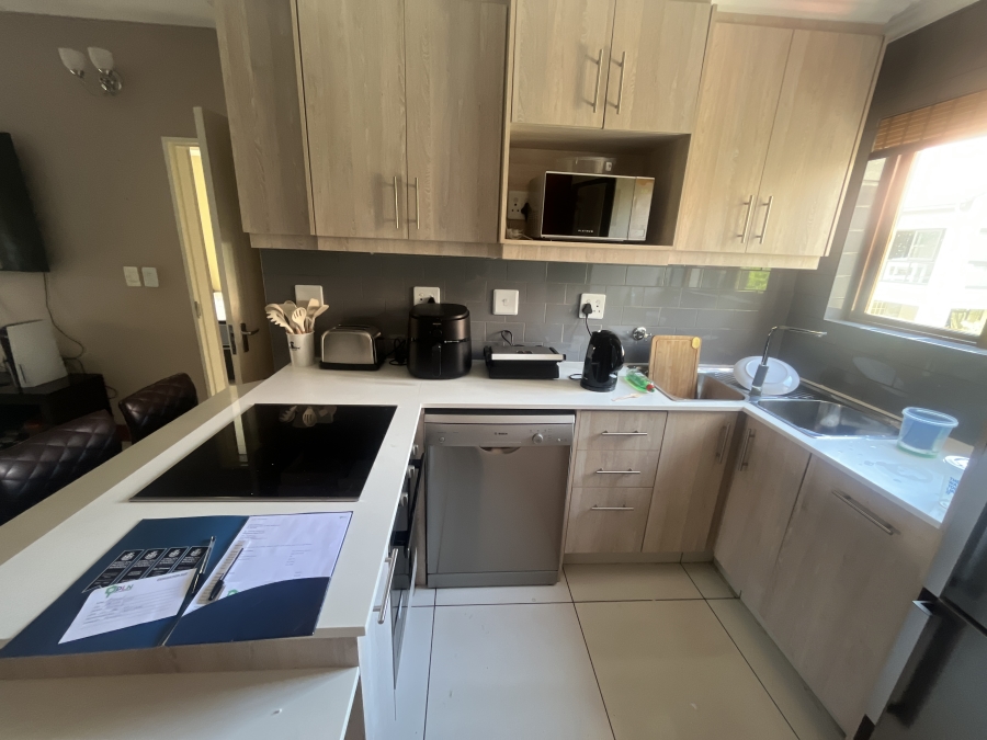 2 Bedroom Property for Sale in Bedford Gardens Gauteng